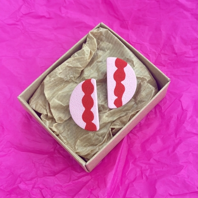 Half circle shape polymer clay and earrings with pink and red color